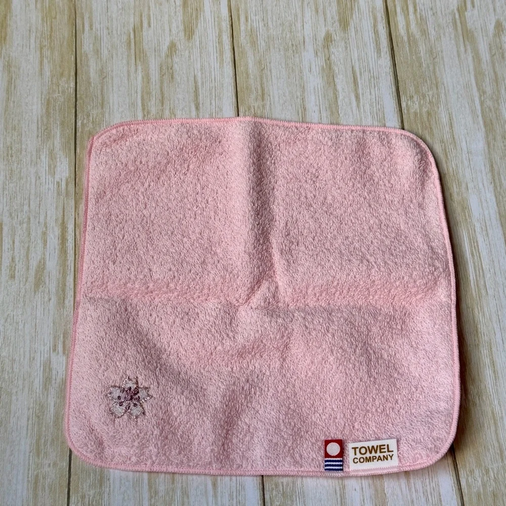 Japan Things Imabari Sakura hand towel